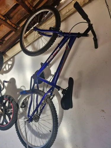 Bicicleta aro 24 usada apenas 3 vezes