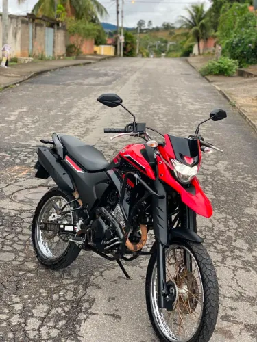 Yamaha Lander 250, moto muito nova, nada a fazer, só pegar e andar