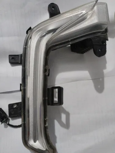 Farol drl Chevrolet Tracker ( milha) direto