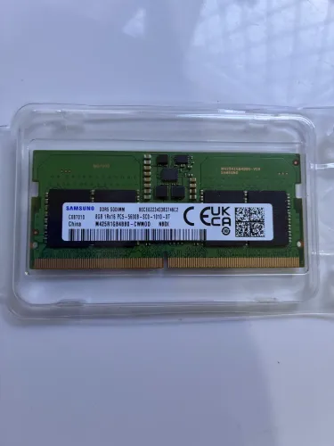 RAM DDR5 8GB para notebook