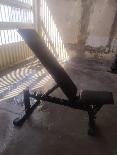 Academia, calistenia, musculação, esporte......