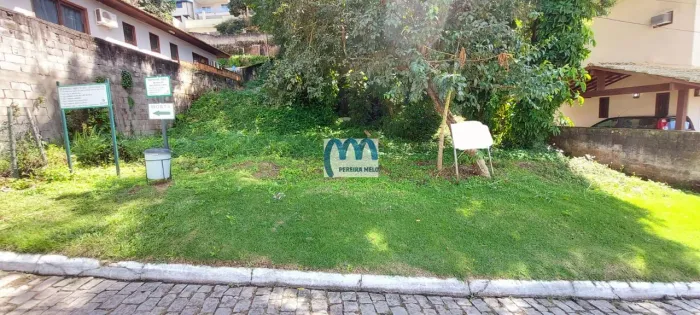 Vendo terreno dentro do condomínio Village de Pendotiba