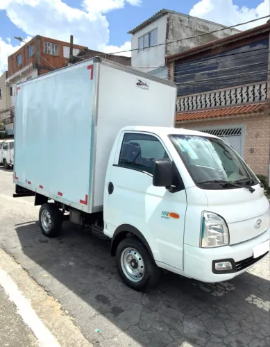 HYUNDAI HR EM PERFEITO ESTADO