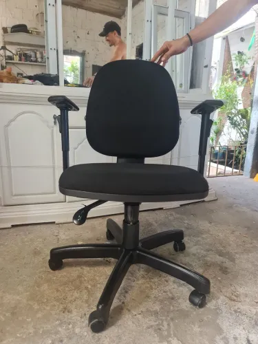 Cadeira Presidente Flexform Semi Nova