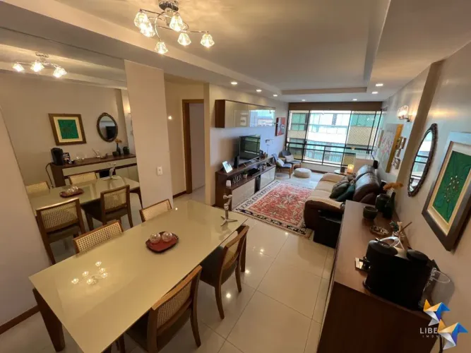 SQN 314 - Bloco J, vazado, vista livre, 3 quartos, sendo 1 suíte, 2 vagas soltas