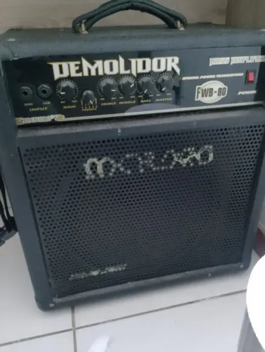 Cubo amplificador meteoro FWB80 demolidor