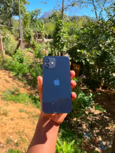 iPhone 12