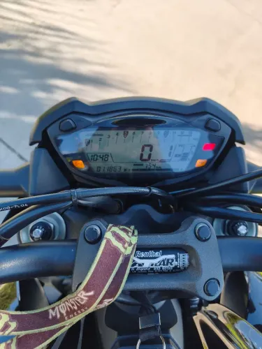GSX S 1000 Suzuki. Moto extra. Sem detalhes