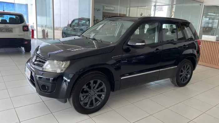Suzuki Grand Vitara 2.0 16V 4x2/4x4 5P Mec. 2014