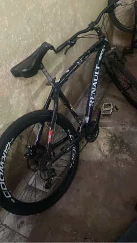 Bicicleta da Renolt aro 26, freio a disco