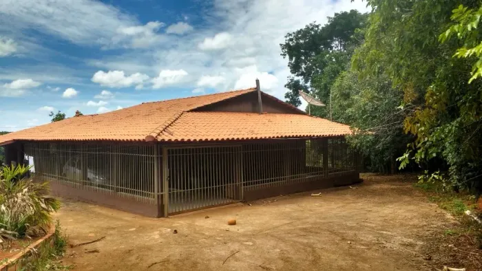 Chácara Escriturada à Venda - 22.600 m² (quase meio alqueire) | Bonfinópolis - GO