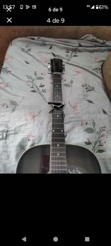 Violão elétrico folk