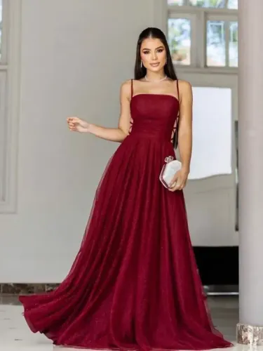 Vestido de Tule com glitter marsala