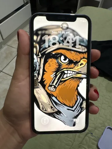 iPhone 11 64 bb