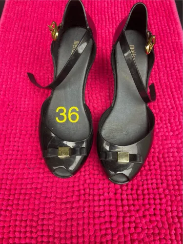 Sapatos