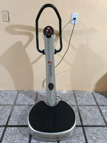 Plataforma vibratória bioshape 110 wts 