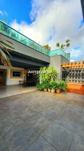 Casa à venda em Franca, Jardim Piratininga II, com 4 quartos, 278m²