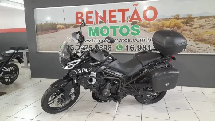 TRIUMPH TIGER 800 XR PRETO 2019