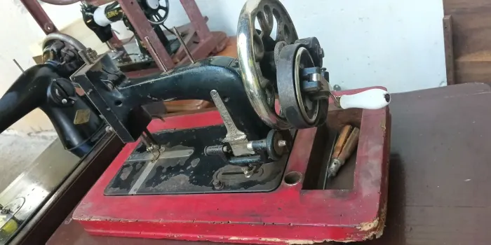 Máquina de costura Dietrich- Vesta