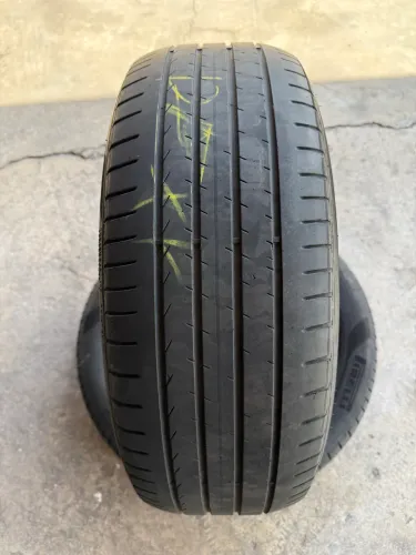 Vendo par de pneus Pirelli Scorpion 215/60 R17 96H