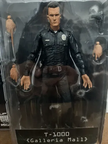 Boneco T1000 Exterminador do Futuro Neca