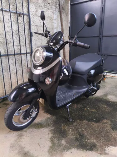 Scooter Elétrica Retrô 1000w
