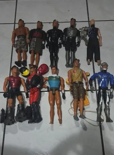 Lote 10 Bonecos Max Steel Antigos / Clássicos - Coleção