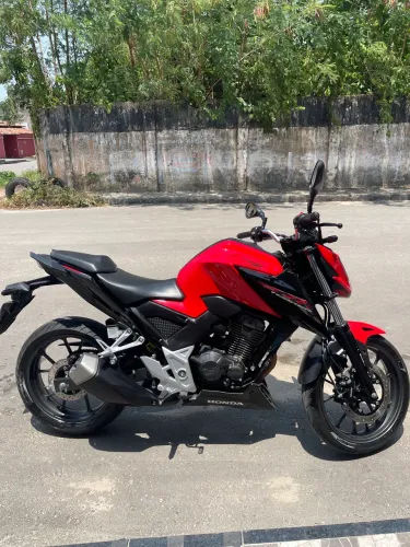 Honda CB 300F Twister CBS 2023