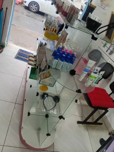 Vitrine para meio de loja