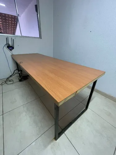 Mesa estilo industrial
