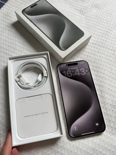 Iphone 15 pro Max 256gb NOVÍSSIMO