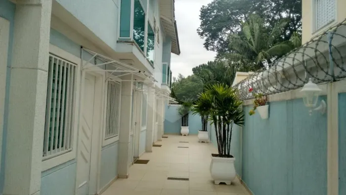 Condomínio com 2 quartos à venda em Vila irmãos arnoni - SP