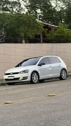 Volkswagen Golf Comfortline 1.0 TSI Total Flex Mec. 2017