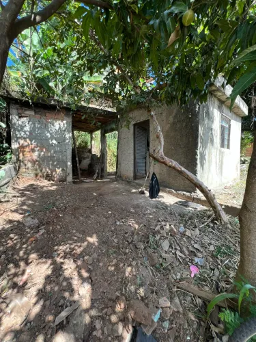 LOTE DE 400m COM 2 CÔMODOS, REGIÃO LESTES DE BH .