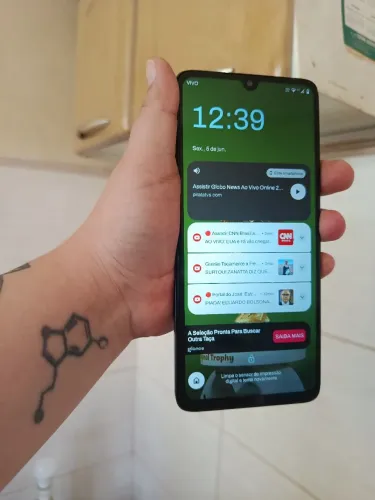 Celular Moto G 06