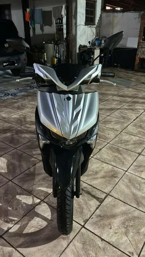 Moto Yamaha 125 Neo