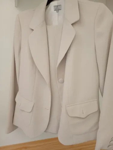 Conjunto de Calça e Blazer
