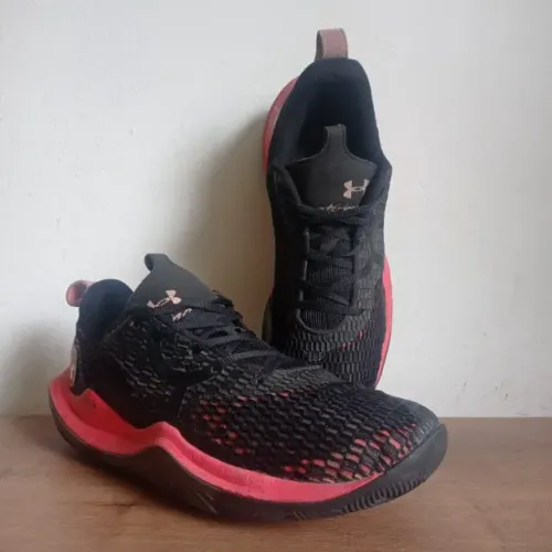 Tênis masculino de basquete - 45 - under armour original spawn 3 preto e vermelho