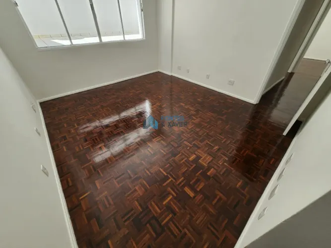 Apartamento Garden no Centro à venda, reformado e com 3 quartos - Juiz de Fora / MG