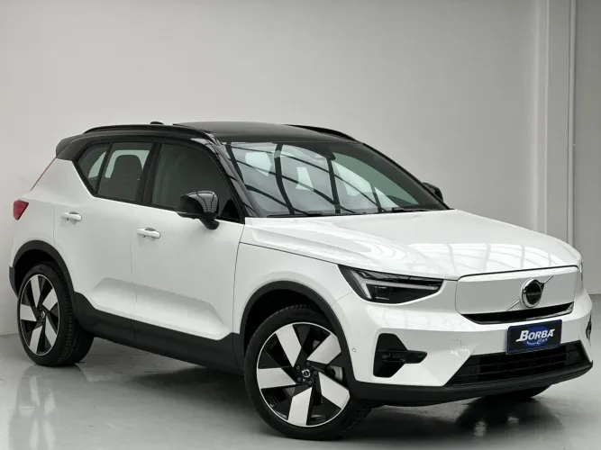 Volvo EX40 Ultra P8 (elétrico) 2026