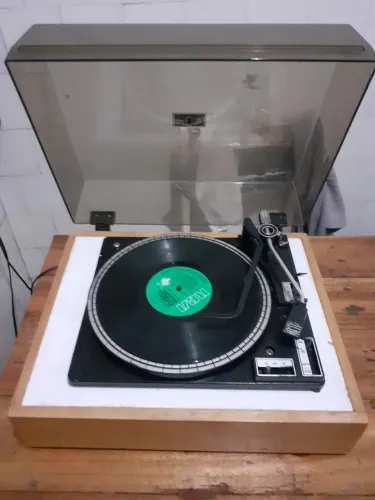 Toca discos Antigo 