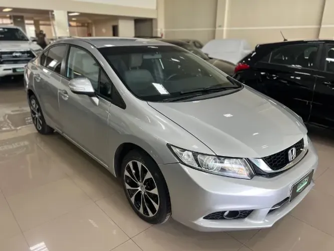 Honda Civic Sedan LXR 2.0 Flexone 16V Aut. 4P 2016