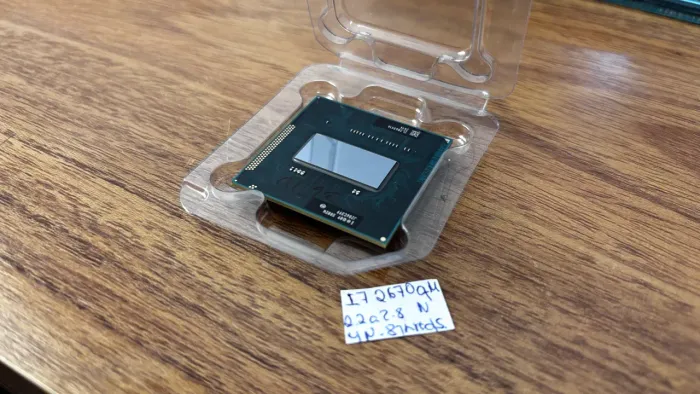 Processador i7 2670qm 2.2 ghz com turbo 2.8 com 4 nucleo - Novo - temos i7 2640