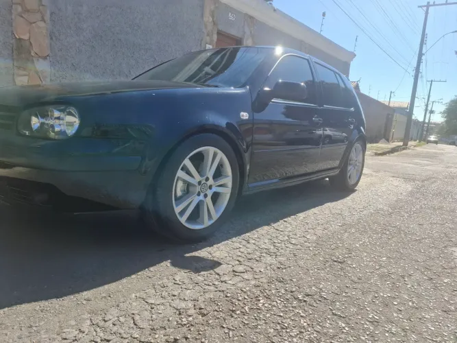 Volkswagen Golf GTI 1.8 MI 20V Turbo 4P Mec. 2001