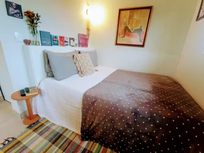 CENTRINHO DO CAMPECHE: ALUGO STUDIO MOBILIADO COM AR-CONDICIONADO.
