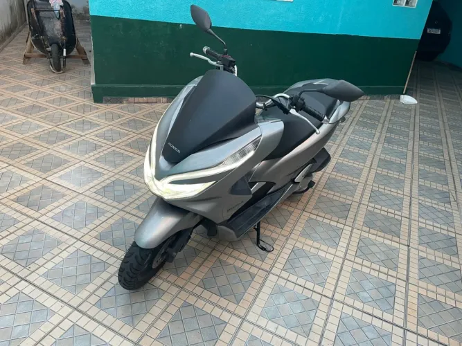 Pcx impecável