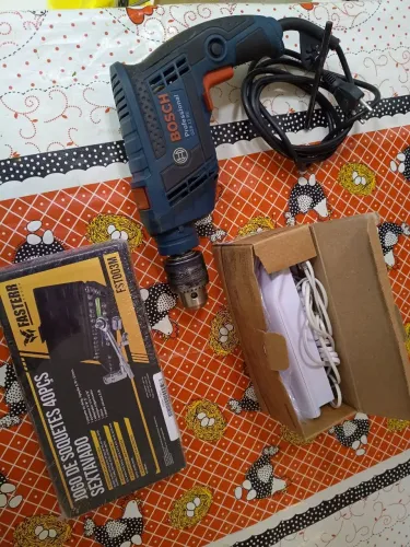 Materiais elétricos