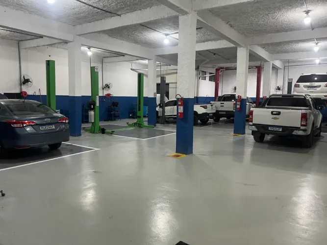 Capoteiro Montador