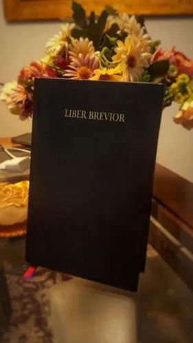 Livro de Canto Gregoriano Liber Brevior