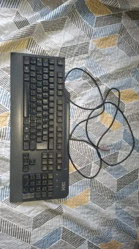 Teclado IBM Usado em bom estado